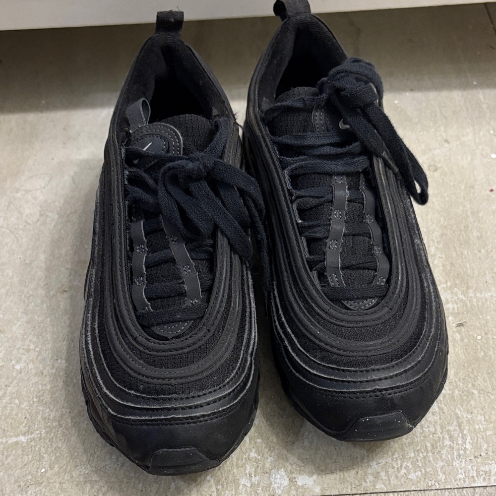 Nike Kids Black Sneakers
